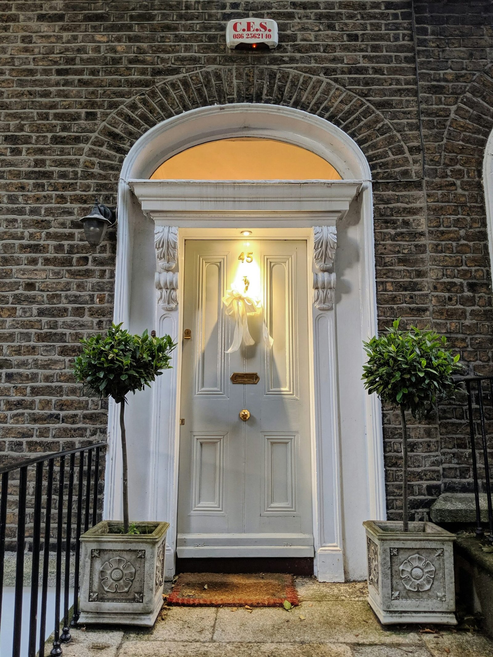 EKH Painting & Decorating — Ext Whitedoor